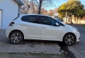 Autos - Peugeot 208 2017 Nafta 68000Km - En Venta