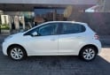 Autos - Peugeot 208 active 2014 Nafta 48000Km - En Venta