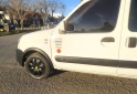 Utilitarios - Renault Kangoo autentique plus 2011 Nafta 140000Km - En Venta