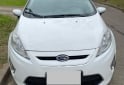 Autos - Ford Fiesta Kinetic 2012 Nafta 132000Km - En Venta