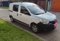 Utilitarios - Renault Kangoo express 2023 Nafta 75000Km - En Venta