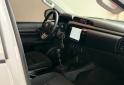 Camionetas - Toyota Hilux DX 4x2 2025 Diesel 19000Km - En Venta