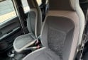 Autos - Fiat Mobi Kwid 2018 GNC 172000Km - En Venta