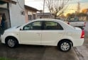 Autos - Toyota Etios sedan xs 2017 Nafta 90000Km - En Venta