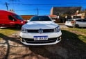 Autos - Volkswagen Voyage 2017 Nafta 100000Km - En Venta