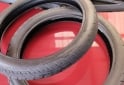 Accesorios para Motos - Vendo escapé y cubiertas - En Venta