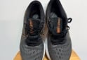 Indumentaria - Zapatillas Asics - En Venta