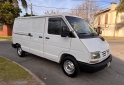 Utilitarios - Renault Trafic larga 2002 Diesel 500Km - En Venta