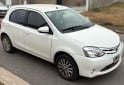 Autos - Toyota Xls 2015 Nafta 139000Km - En Venta