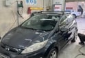 Autos - Ford Fiesta kinetic 2011 2011 Nafta 200000Km - En Venta