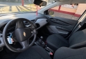 Autos - Chevrolet Onix Joy 2017 Nafta 97300Km - En Venta