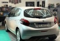 Autos - Peugeot 208 allure 2018 Nafta 60000Km - En Venta