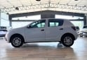 Autos - Renault Sandero Life 1.6N 2024 Nafta 10800Km - En Venta