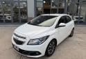 Autos - Chevrolet Onix 2015 Nafta 140000Km - En Venta