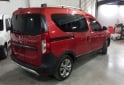 Utilitarios - Renault KANGOO 2024 Nafta 33000Km - En Venta