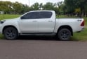 Camionetas - Toyota HILUX SRV 4X4 2023 Diesel 70000Km - En Venta