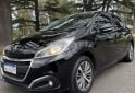 Autos - Peugeot 208 2016 Nafta 130000Km - En Venta