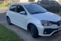 Autos - Toyota Etios 2023 Nafta 9500Km - En Venta
