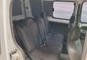 Utilitarios - Renault Kangoo PH3 Confort 2017 GNC 174600Km - En Venta