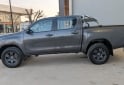 Camionetas - Toyota Hilux SR 2022 Diesel 43000Km - En Venta