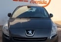 Autos - Peugeot 5008 7 PLAZAS ALLURE 2014 Nafta 188700Km - En Venta
