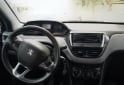 Autos - Peugeot 208 2016 Nafta 130000Km - En Venta