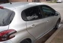 Autos - Peugeot 208 2016 Nafta 130000Km - En Venta