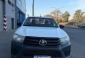 Camionetas - Toyota Hilux cabina simple 2019 Diesel 300000Km - En Venta