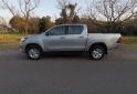 Camionetas - Toyota Hilux SR 4x2 2019 Diesel 95000Km - En Venta