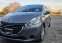 Autos - Peugeot 208 2015 GNC 178000Km - En Venta