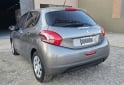Autos - Peugeot 208 2015 GNC 178000Km - En Venta
