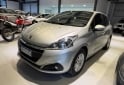 Autos - Peugeot 208 allure 2018 Nafta 94000Km - En Venta