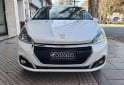 Autos - Peugeot 208 ALLURE 2017 Nafta 117000Km - En Venta