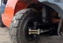 Camiones y Grúas - Autoelevador Toyota serie 8 - En Venta