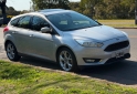 Autos - Ford Focus 2016 Nafta 122000Km - En Venta