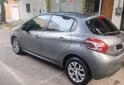 Autos - Peugeot 208 allure touchscreen 2015 Nafta 37000Km - En Venta