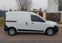 Utilitarios - Renault Kangoo 2025 GNC 27000Km - En Venta