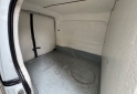 Utilitarios - Renault Kanggo furgón 2014 GNC 111111Km - En Venta