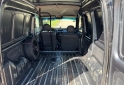 Utilitarios - Renault Kangoo 2016 GNC 311Km - En Venta