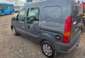 Utilitarios - Renault Kangoo 2017 GNC 100000Km - En Venta