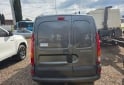 Utilitarios - Renault Kangoo 2017 GNC 100000Km - En Venta