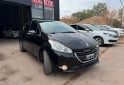 Autos - Peugeot 208 feline 2015 Nafta 138000Km - En Venta