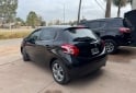 Autos - Peugeot 208 feline 2015 Nafta 138000Km - En Venta
