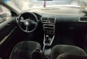Autos - Volkswagen Golf 2005 Nafta 112000Km - En Venta