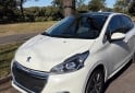Autos - Peugeot 208 2017 Nafta 110000Km - En Venta