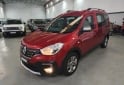 Utilitarios - Renault KANGOO STEPWAY 2022 FULL 2022 Nafta 70000Km - En Venta