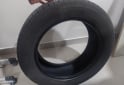 Accesorios para Autos - Cubierta Goodyear 215/55R17. Impecable estado. 30000 km - En Venta