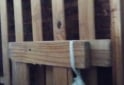 Hogar - Cama de pino barnizada - En Venta