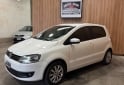 Autos - Volkswagen Fox highline 2010 GNC 133000Km - En Venta