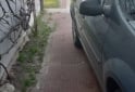 Autos - Renault Logan 2012 GNC 220000Km - En Venta